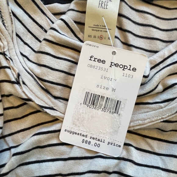 Free People We The Free North South Mock Neck Tank - Picture 4 of 14